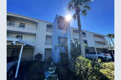 215 Valencia Boulevard #205, Belleair Bluffs, FL 33770 - Photo 4