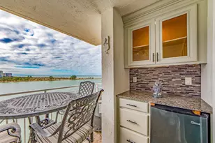675 S Gulfview Blvd, Clearwater Beach, FL 33767 - Photo 10