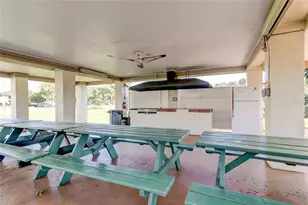 5521 80th St N, Saint Petersburg, FL 33709 - Photo 30