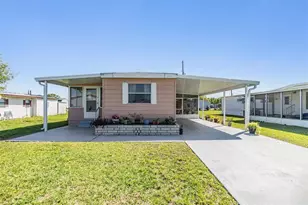 37246 Eileen Ave, Zephyrhills, FL 33542 - Photo 1