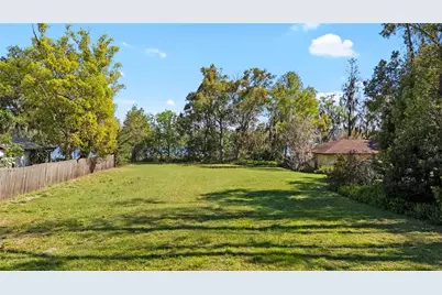 18703.5 Lakeshore Drive, Lutz, FL 33549 - Photo 2
