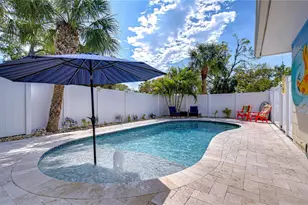 1922 55th St S, Gulfport, FL 33707 - Photo 22