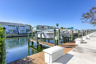 4975 Cobia Dr SE, Saint Petersburg, FL 33705 - Photo 26