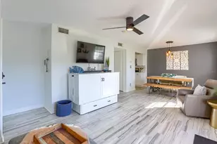 4975 Cobia Dr SE, Saint Petersburg, FL 33705 - Photo 8