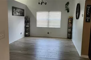 2108 Ridgemore Dr, Valrico, FL 33594 - Photo 4