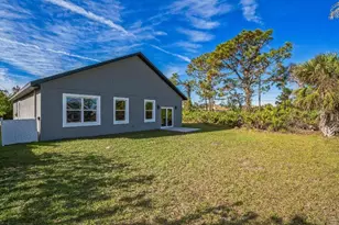 122 Jennifer Dr, Rotonda West, FL 33947 - Photo 2