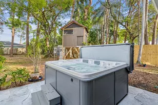 8693 15th St N, Saint Petersburg, FL 33702 - Photo 70