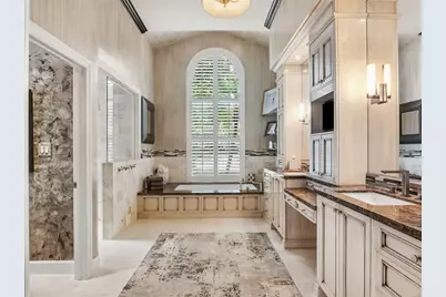 16211 Villarreal De Avila, Tampa, FL 33613 - Photo 18