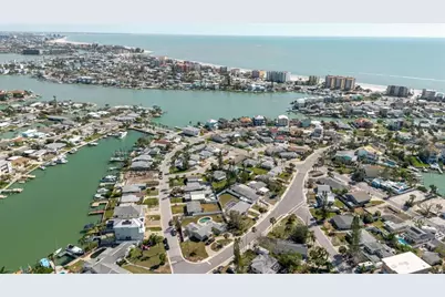 596 S Bayshore Dr, Madeira Beach, FL 33708 - Photo 70
