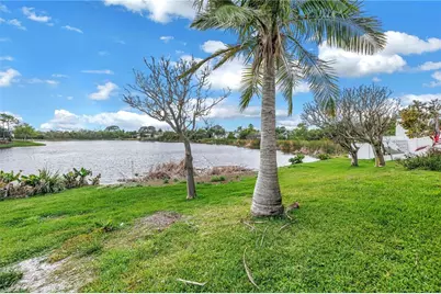 540 Somerhill Drive NE, Saint Petersburg, FL 33716 - Photo 24