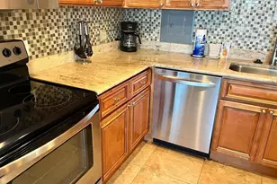 880 Mandalay Ave, Clearwater Beach, FL 33767 - Photo 28