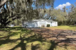 1502 S Wiggins Rd, Plant City, FL 33566 - Photo 2