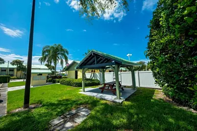 6125 113th Street #505, Seminole, FL 33772 - Photo 36