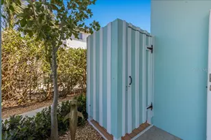 506 65th St, Holmes Beach, FL 34217 - Photo 44