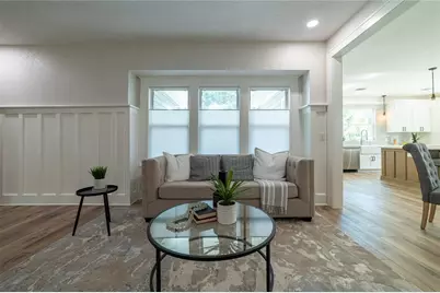 1510 49th Street N, Saint Petersburg, FL 33710 - Photo 8