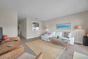4766 Snook Dr SE, Saint Petersburg, FL 33705 - Photo 12