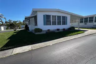 616 Queen Palm St, Largo, FL 33778 - Photo 2