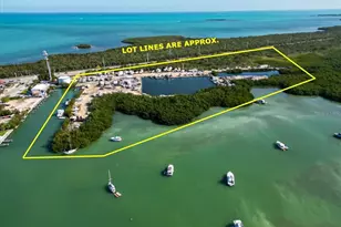13900 Overseas Hwy, Marathon, FL 33050 - Photo 1
