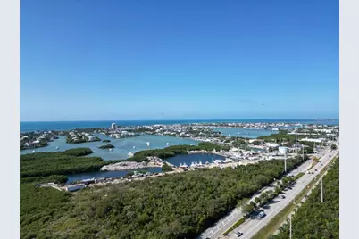 13900 Overseas Hwy, Marathon, FL 33050 - Photo 36