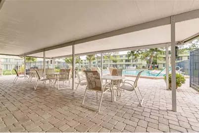 4885 1st Street NE #305, Saint Petersburg, FL 33703 - Photo 16