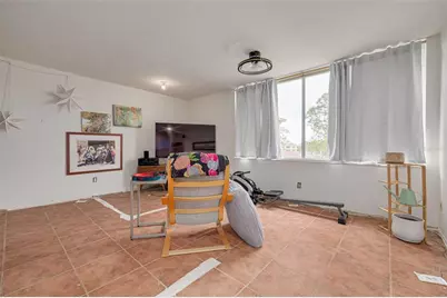 4885 1st Street NE #305, Saint Petersburg, FL 33703 - Photo 10