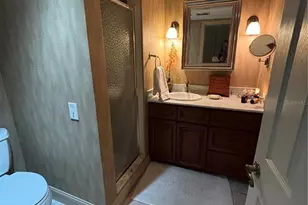 1200 N Shore Dr NE, Saint Petersburg, FL 33701 - Photo 12