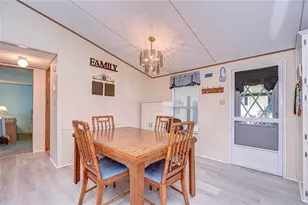 3051 Shady Creek Dr, Wesley Chapel, FL 33543 - Photo 14