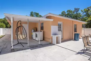 8210 Marigold Ave, Tampa, FL 33614 - Photo 18