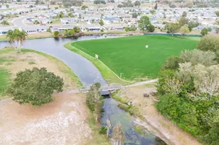 2007 E View Dr, Sun City Center, FL 33573 - Photo 76