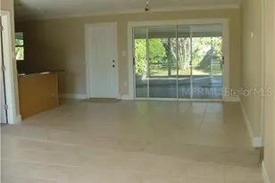 4601 W Oakellar Ave, Tampa, FL 33611 - Photo 12