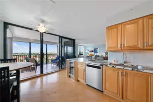 6294 Bahia Del Mar Cir, Saint Petersburg, FL 33715 - Photo 10