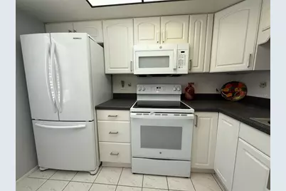 2465 Northside Drive #604, Clearwater, FL 33761 - Photo 16