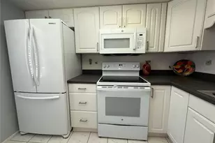 2465 Northside Dr, Clearwater, FL 33761 - Photo 16