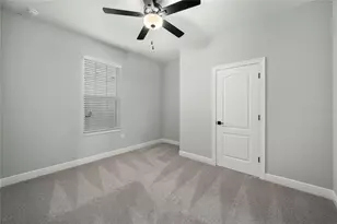 7701 Somersworth Dr, Kissimmee, FL 34747 - Photo 6