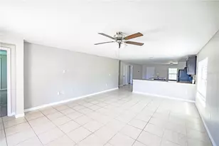 1001 Culbreath Grn Ct, Ruskin, FL 33570 - Photo 16