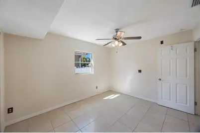 6711 3rd Street N, Saint Petersburg, FL 33702 - Photo 24