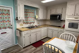 709 Sugar Palm St, Largo, FL 33778 - Photo 10
