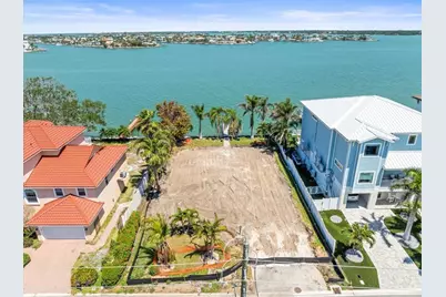 6 Paradise Lane, Treasure Island, FL 33706 - Photo 1
