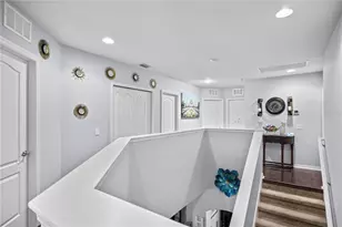 19214 Early Violet Dr NE, Tampa, FL 33647 - Photo 8