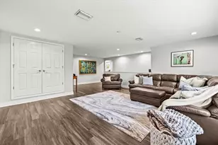 5809 Alabaster Stone Ln, Apollo Beach, FL 33572 - Photo 10