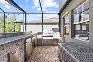 5809 Alabaster Stone Ln, Apollo Beach, FL 33572 - Photo 8