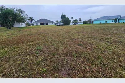 2129 NE 19th Place, Cape Coral, FL 33909 - Photo 1