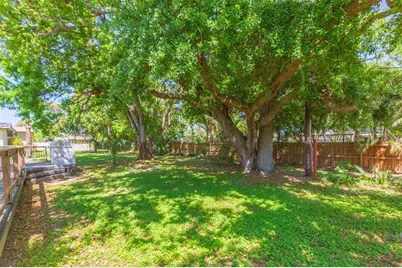 6426 31st Street S, Saint Petersburg, FL 33712 - Photo 36