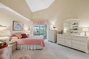 3254 Lori Ln, New Port Richey, FL 34655 - Photo 18