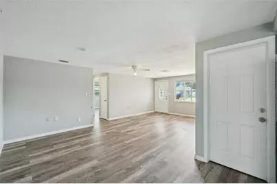 3207 Coldwell Drive, Holiday, FL 34691 - Photo 10