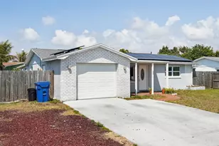 3207 Coldwell Dr, Holiday, FL 34691 - Photo 4