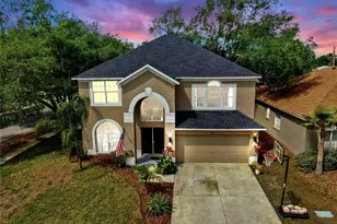 934 Grand Canyon Dr, Valrico, FL 33594 - Photo 6