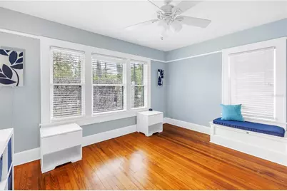 145 19th Avenue SE, Saint Petersburg, FL 33705 - Photo 16