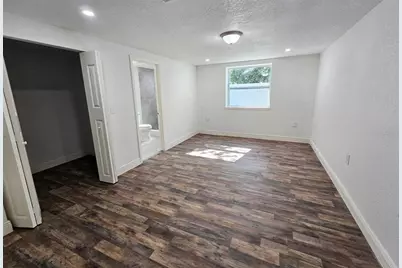 2712 60th Avenue N, Saint Petersburg, FL 33714 - Photo 18