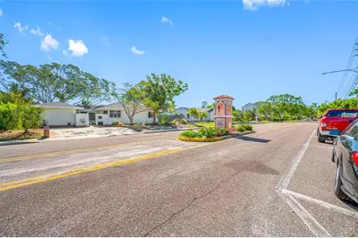 2827 1st Street NE, Saint Petersburg, FL 33704 - Photo 30